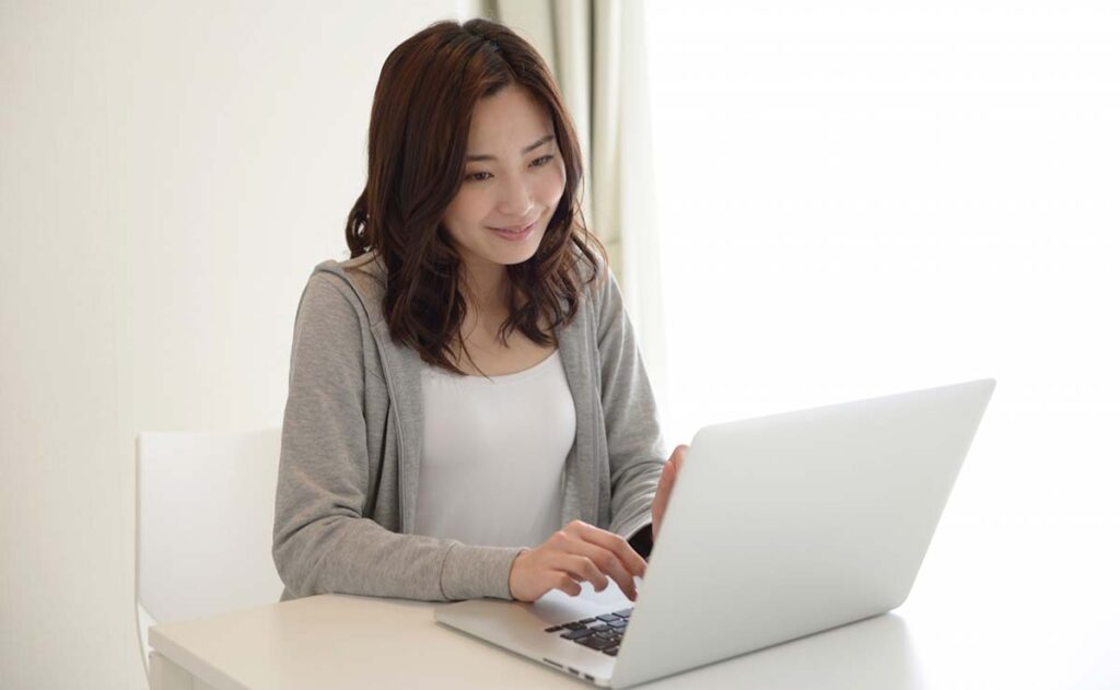 自分で更新できるから、追加費用なしで運用が可能